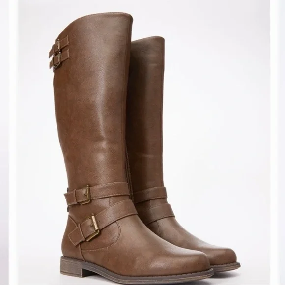 Hally Buckle Boot - Picture 2 of 14